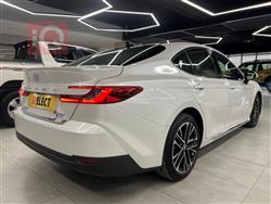 تۆیۆتا کامری